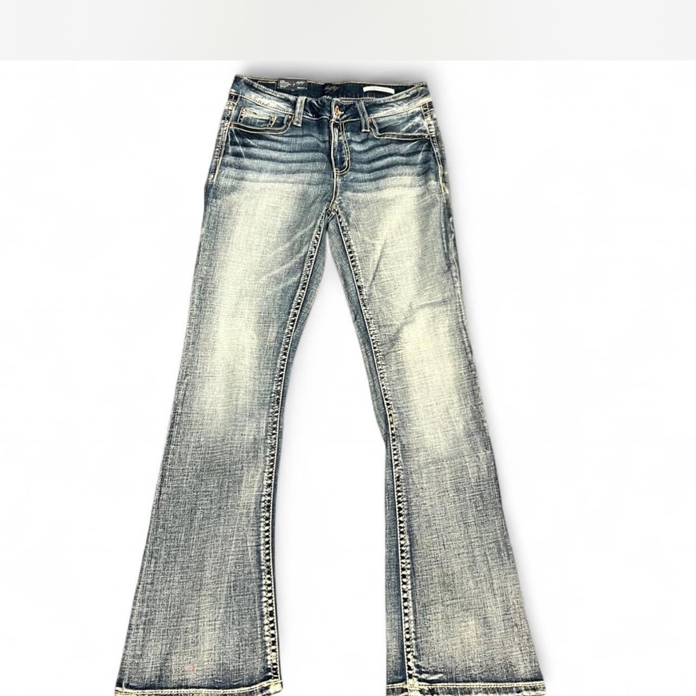 Daytrip Flare Jeans in Faded Blue